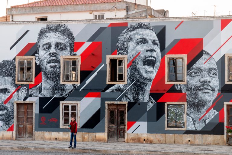 Cool mural near cocreate coworking for algarve artists